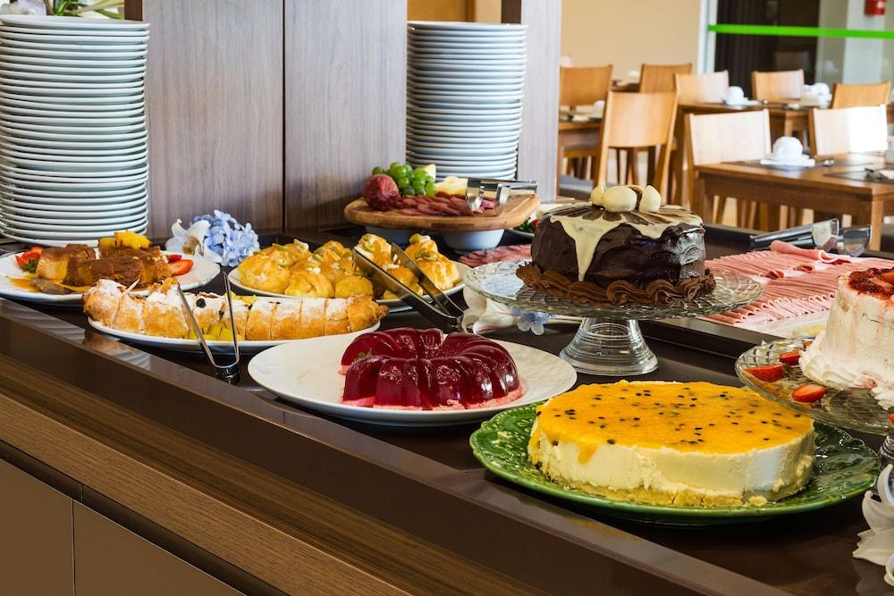 Hotel Laghetto Vivace Канела Екстер'єр фото