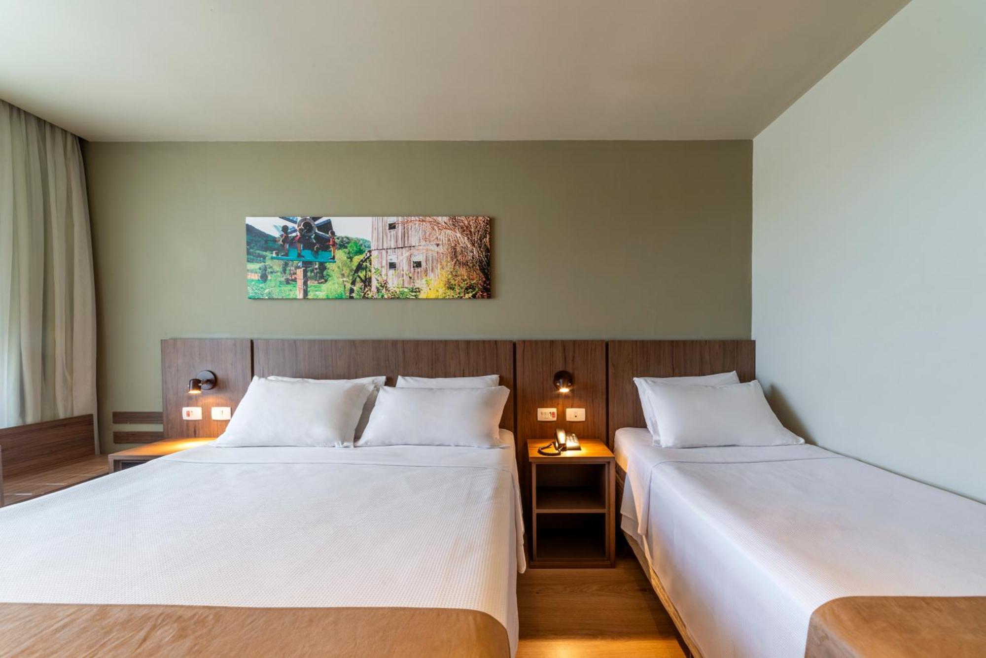 Hotel Laghetto Vivace Канела Екстер'єр фото