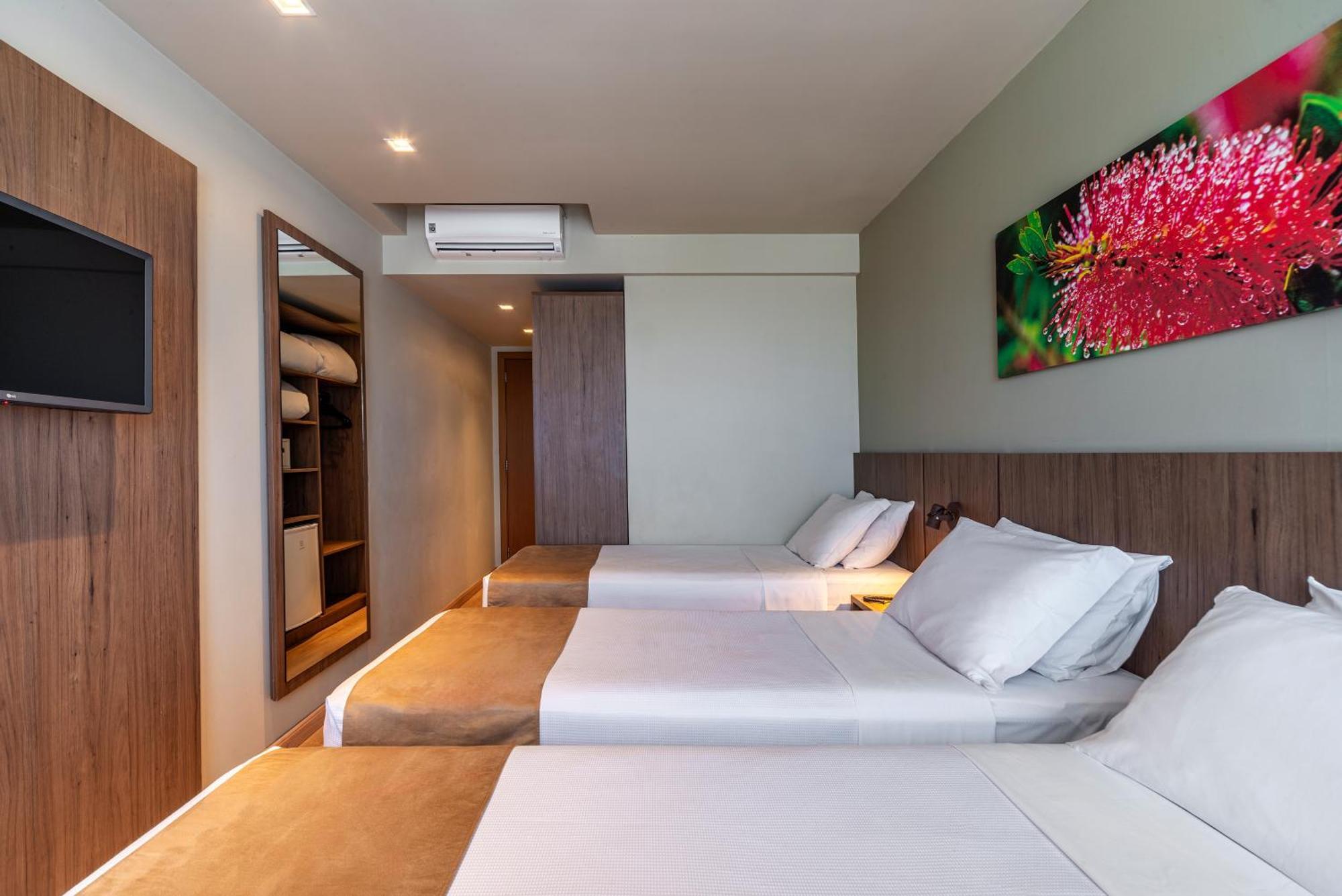 Hotel Laghetto Vivace Канела Екстер'єр фото