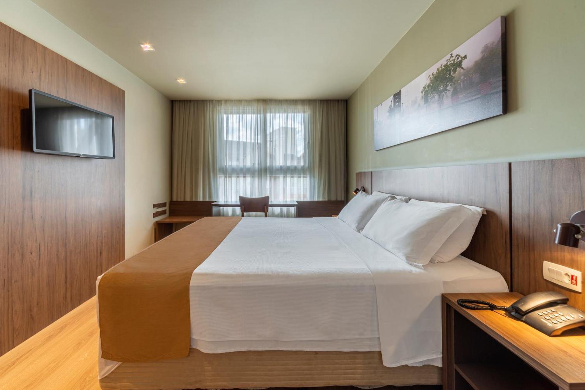 Hotel Laghetto Vivace Канела Екстер'єр фото